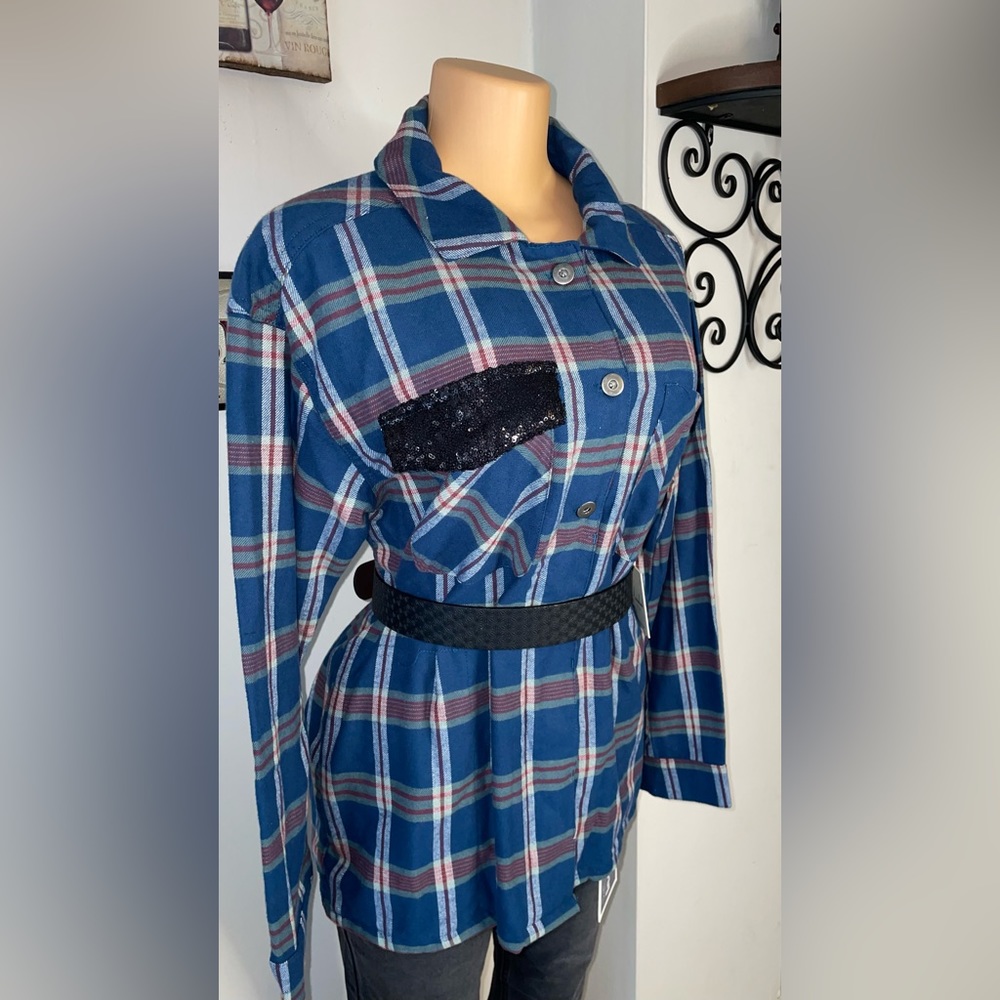 NWT LADIES’S COTTON FLANNEL BLOUSE PLAID SIZE M,L.XL Belt not included
